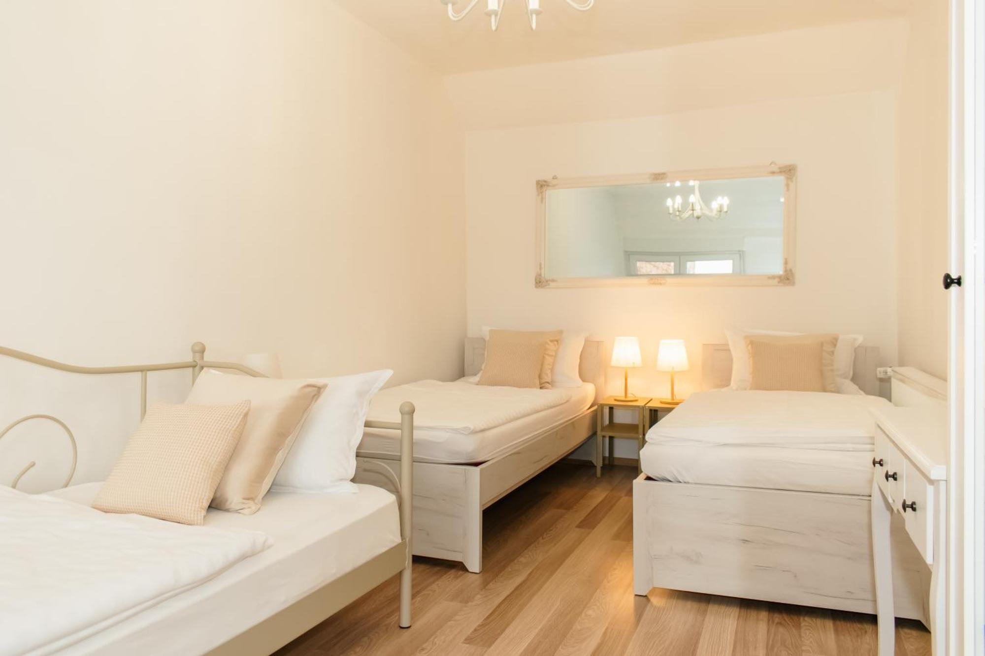 Goodlife Holiday House - Family & Friends Pozega Exterior foto