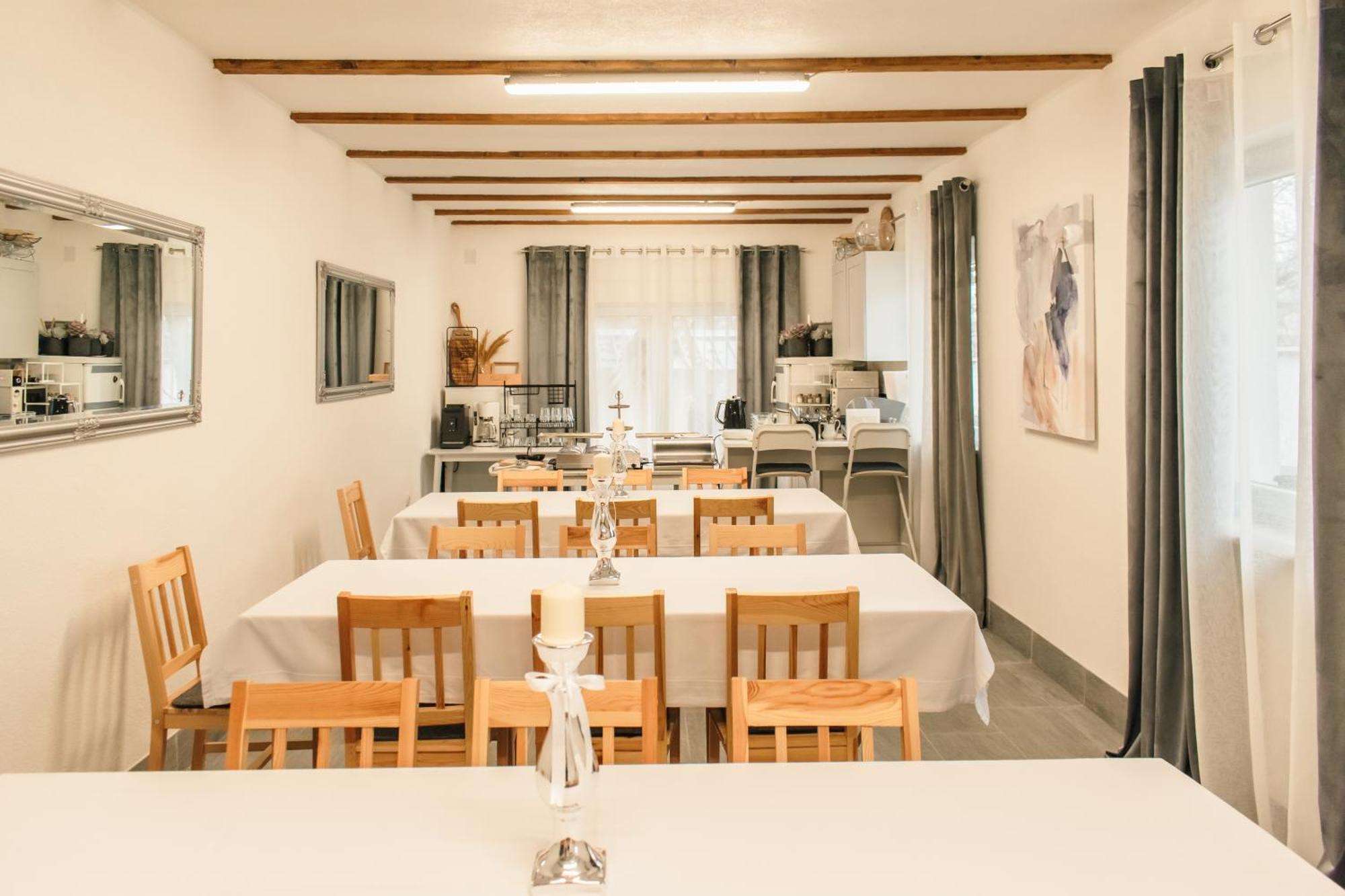 Goodlife Holiday House - Family & Friends Pozega Exterior foto